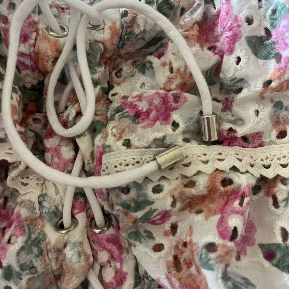 Guess Floral Eyelet Ruffle Scoop Neck Smocked Peplum Top XL Blouse Prairie Boho - Picture 6 of 15